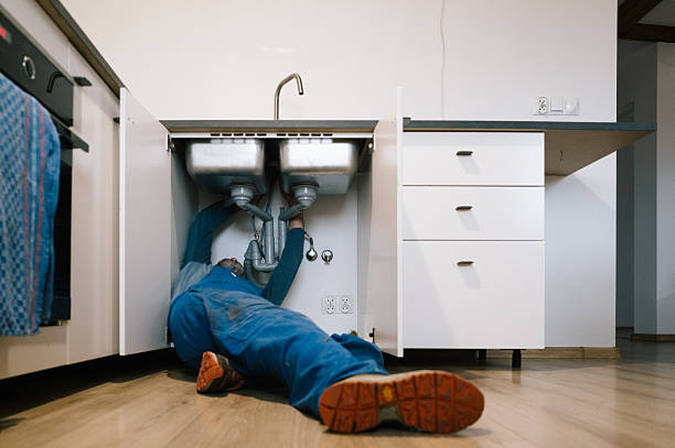 Professional Leak Detection technician working in Lincoln, VA